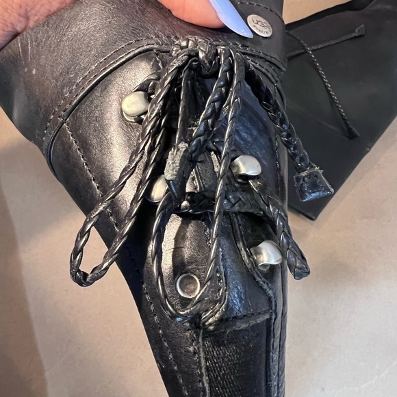 UGG Australia Women’s Black Leather Riding Boots Zip & Ties Shearling Sole US 7 - Picture 8 of 13
